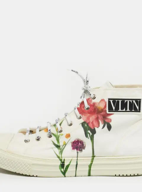 Valentino Giggies Size 44 White Canvas Flower Cap Toe High Top Sneakers