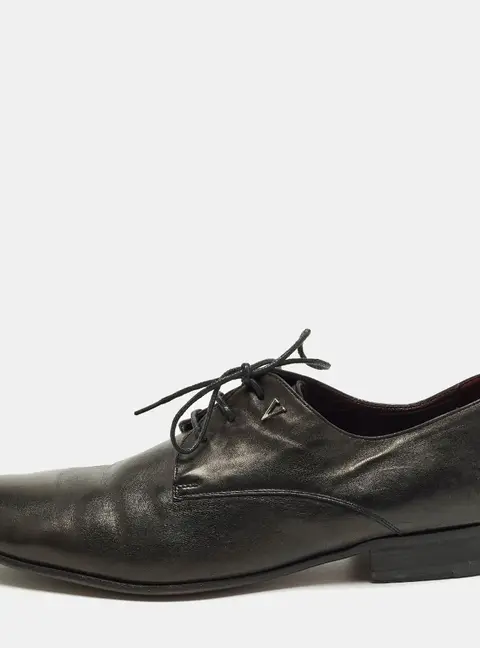 Valentino Size 41.5 Black Leather Derby
