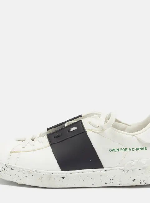 Valentino Vltn Open Rockstud Size 40 White/Black Leather Low Top Sneakers