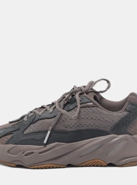 Yeezy x Adidas Grey Nubuck and Leather Boost 700 V2 Geode Sneakers Size 40