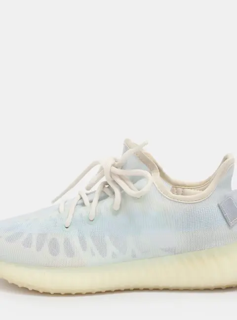 Yeezy x Adidas Blue Mesh Boost 350 V2 Mono Ice Sneakers Size 39 1/3