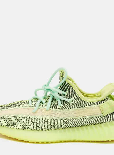 Yeezy x Adidas Boost 350 V2 Yeezreel (Non-Reflective) Size 42 Neon Green Knit Fabric Low Top Sneakers