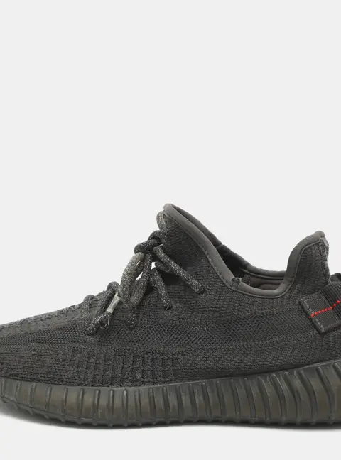 Yeezy x Adidas Boost 350 V2 Size 38.5 Black Knit Fabric Low Top Sneakers