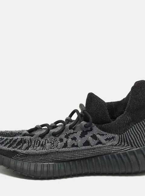 Yeezy x Adidas Boost 350 V2 CMPCT Size 42 Black Knit Fabric Lace Up Sneakers