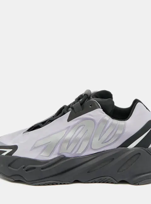 Yeezy x Adidas Boost 700 MNVN Size 41.5 Geode/Black Nylon Low Top Sneakers