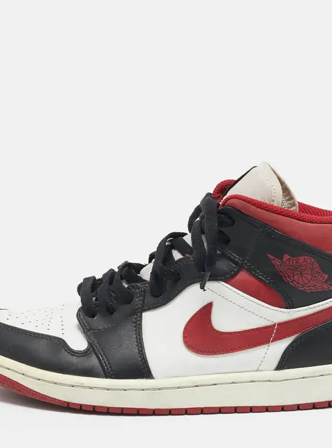 Air Jordans Multicolor Leather Air Jordan 1 High Top Sneakers Size 41