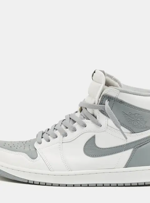 Air Jordans Jordan 1 Retro OG Stealth Size 46 White/Grey Leather High Top Sneakers