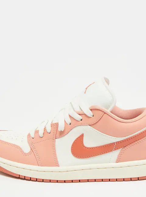 Air Jordans Jordan 1 Low Madder Root Size 41 Pink/White Leather Low Top Sneakers