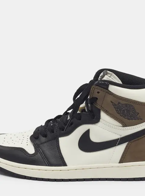 Air Jordans Jordan 1 Retro Dark Mocha Black Size 42.5 Multicolor Nubuck and Leather High Top Sneakers