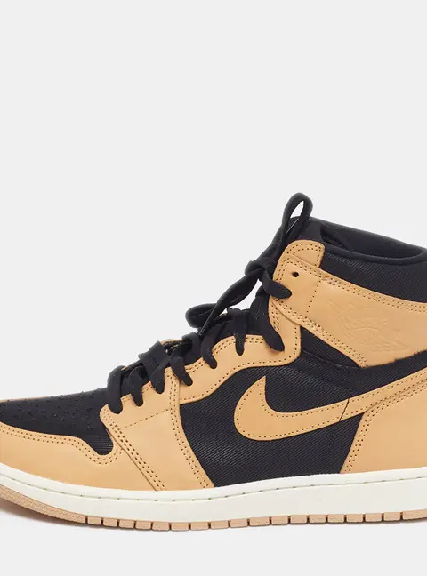 Air Jordans Jordan 1 Retro OG Heirloom Size 44 Beige/Black Leather and Canvas High Top Sneakers