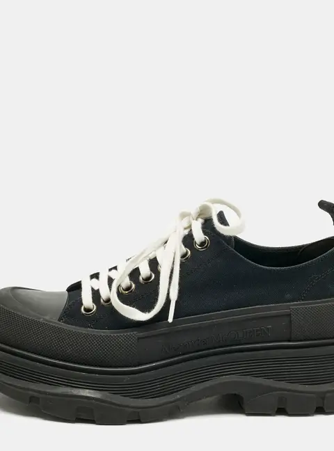 Alexander McQueen Black Canvas And Rubber Tread Slick Low Top Sneakers Size 40