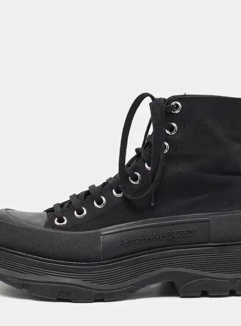 Alexander McQueen Tread Slick Size 39 Black Canvas and Rubber High Top Sneakers