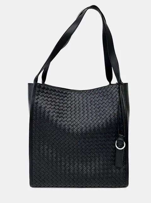 Bottega Veneta Black Leather Corriere