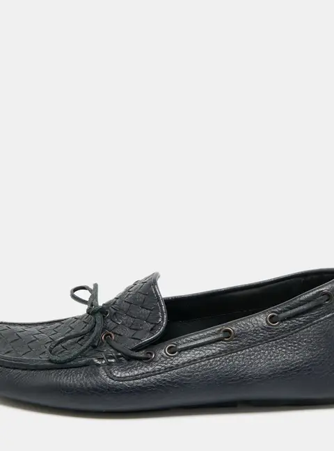 Bottega Veneta Intrecciato Size 41 Navy Blue Intrecciato Leather Bow Slip On Loafers