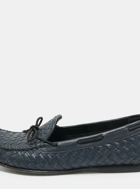 Bottega Veneta Size 44 Navy Blue Intrecciato Leather Bow Loafers
