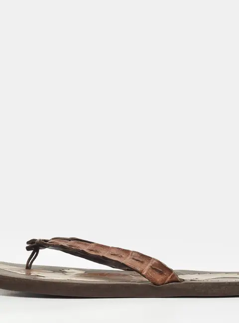 Bottega Veneta Size 40 Brown Alligator Leather Thong Flat Slides