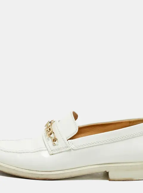 Chanel CC Chain Logo Size 41 White Patent Leather Loafers
