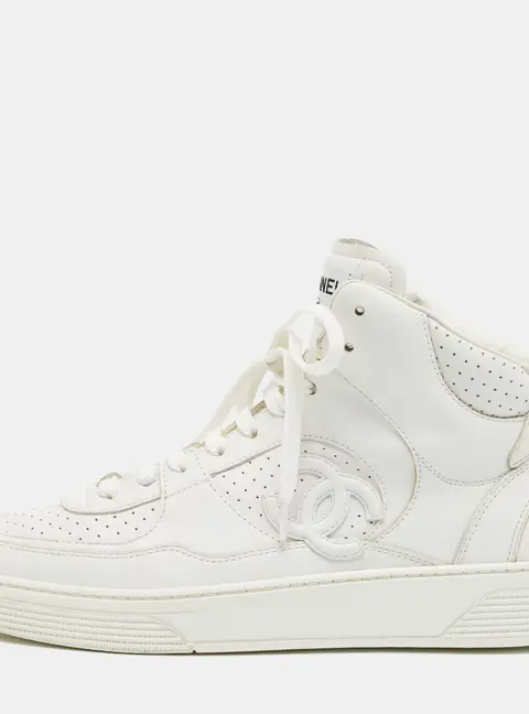 Chanel CC Size 41.5 White Leather High Top Sneakers
