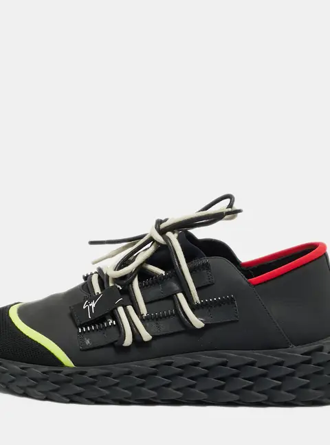 Giuseppe Zanotti Urchin Size 41 Black Mesh and Rubber Low Top Sneakers