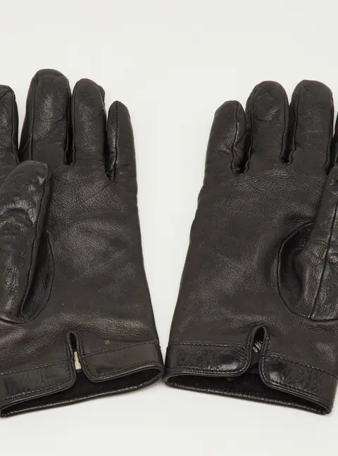 Gucci Black Guccissima Leather Gloves S