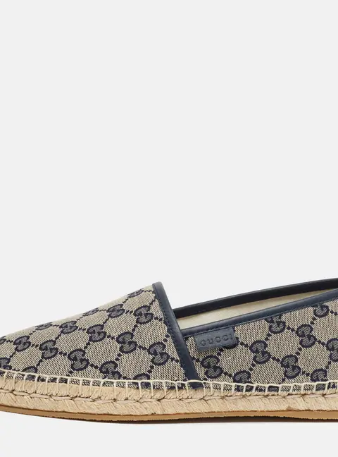 Gucci Size 41 Beige/Navy Blue GG Canvas and Leather Slip On Espadrille Flat