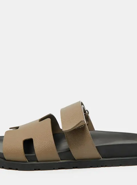 Hermes Chypre Size 40 Grey Leather Flat Sandals