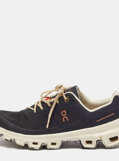 Loewe x On Running Cloudventure Size 38.5 Black Mesh Low Top Sneakers