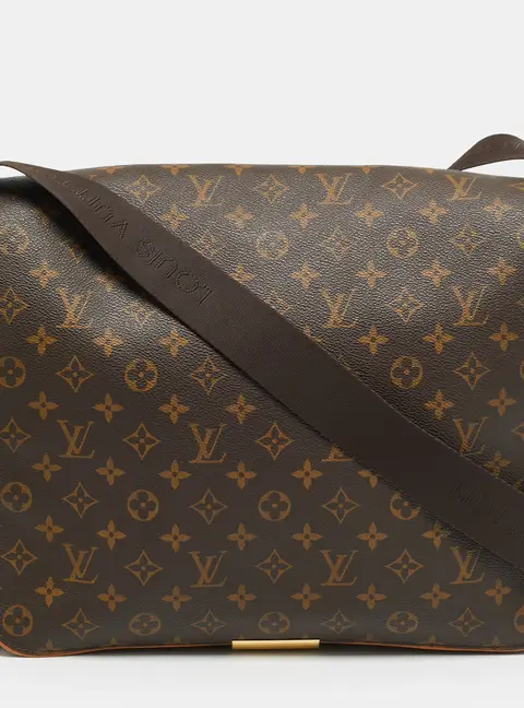 Louis Vuitton Abbesses Monogram Canvas Messenger Bag