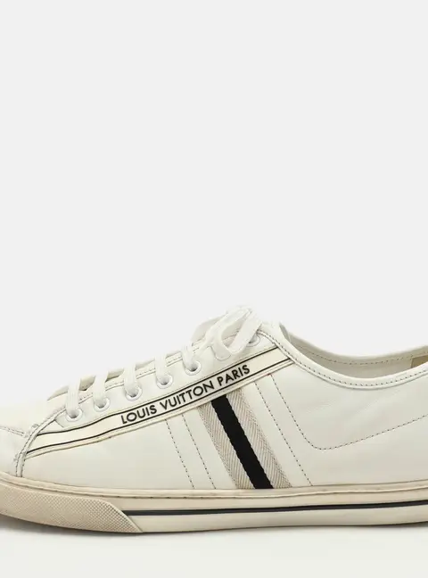 Louis Vuitton White Leather Low Top Sneakers Size 42