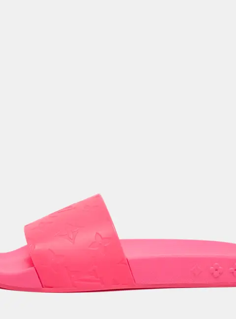Louis Vuitton Pink Rubber Waterfront  Pool Slides Size 39