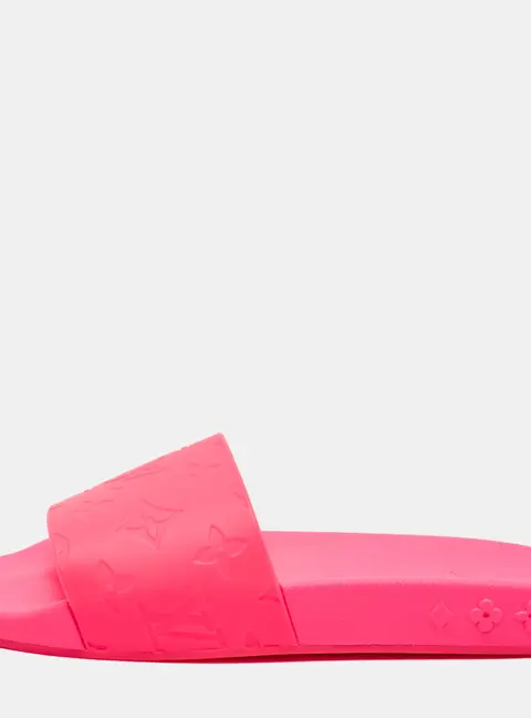 Louis Vuitton Pink Rubber Waterfront  Pool Slides Size 39