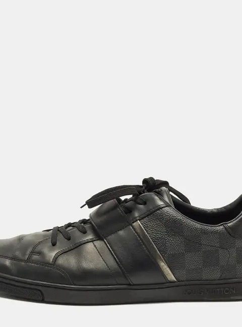 Louis Vuitton LV Trainer Size 44.5 Black Leather Lace Up Sneakers