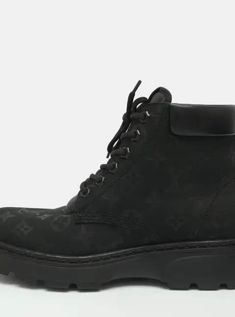 Louis Vuitton x NBA Bold Size 40 Black Nubuck Leather Ankle Length Boots