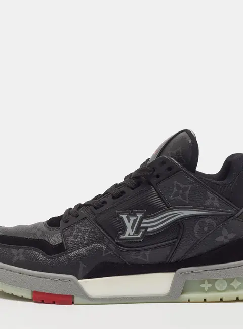 Louis Vuitton LV Trainer Size 41.5 Monogram Eclipse Canvas and Suede Low Top Sneakers