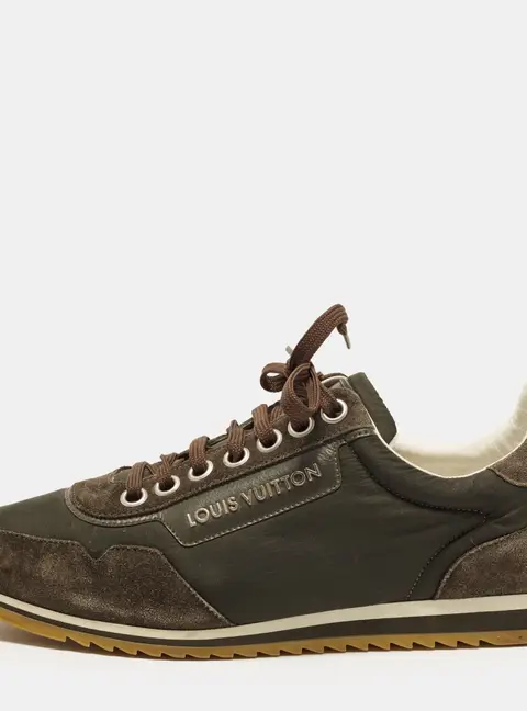 Louis Vuitton Size 42 Dark Grey Nylon and Suede Low Top Sneakers