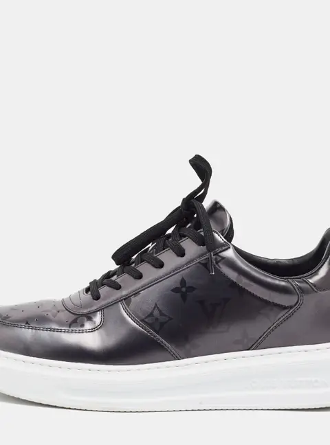 Louis Vuitton Beverly Hills Size 42.5 Metallic Grey Monogram Patent Leather Lace Up Sneakers
