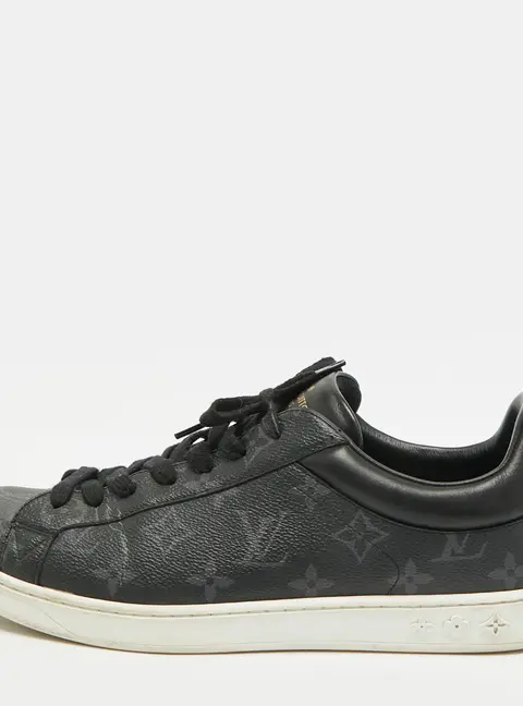 Louis Vuitton Eclipse Frontrow Size 42.5 Black Monogram Canvas and Leather Low Top Sneakers