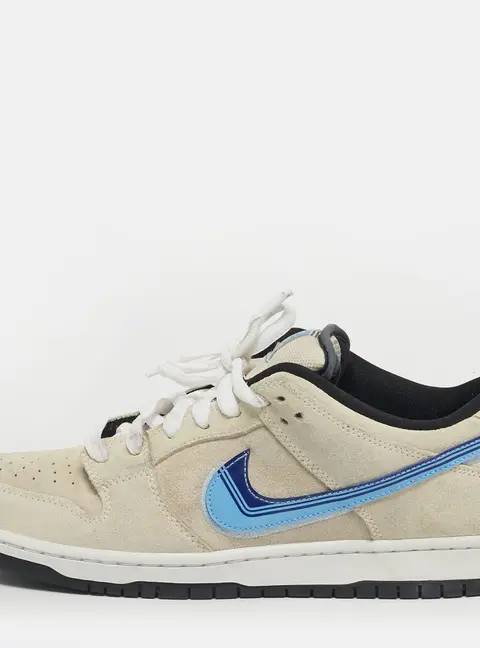 Nike SB Dunk Truck It Size 45 Cream/Blue Suede and Patent Leather Low Top Sneakers