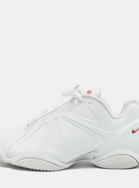 Nike x Supreme Air Zoom Courtposite Size 42.5 White Faux Leather and Rubber Low Top Sneakers