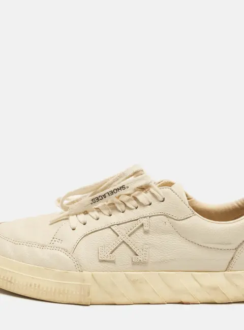 Off-White Vulcanized Size 43 Grey Leather Low Top Sneakers