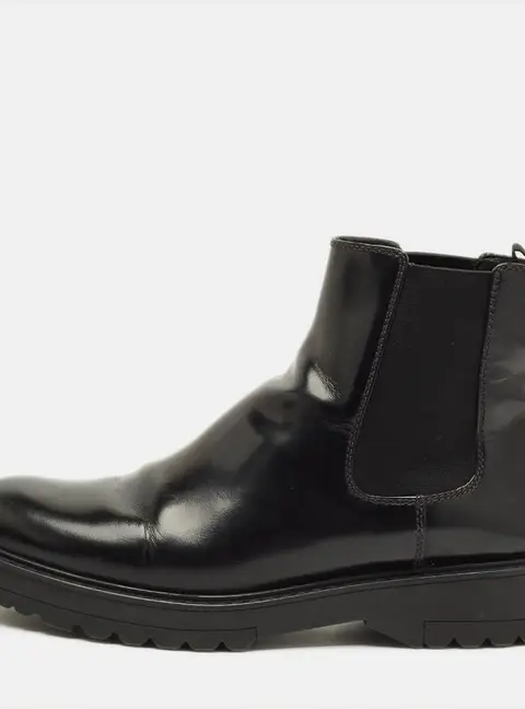 Prada Size 40 Black Leather Chelsea Boots