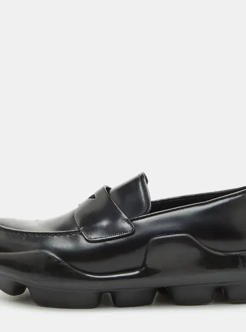 Prada Size 42.5 Black Brushed Leather Slip On Loafers