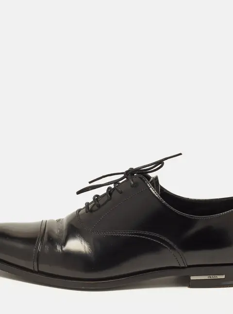 Prada Size 42 Black Leather Lace Up Oxfords