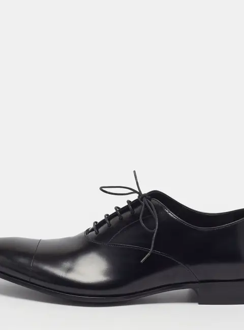 Prada Size 40 Black Leather Lace Up Oxfords