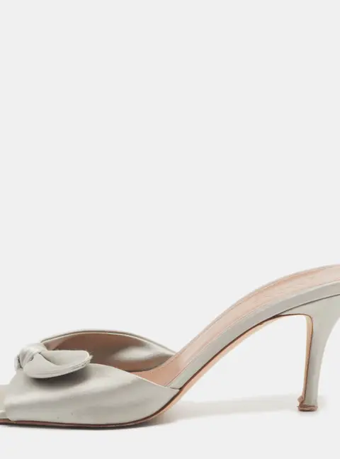 Malone Souliers Vargas Size 40 Grey Satin Slide Sandals