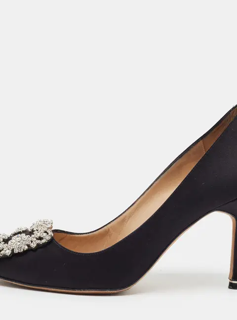 Manolo Blahnik Hangisi Size 36.5 Black Satin Pumps