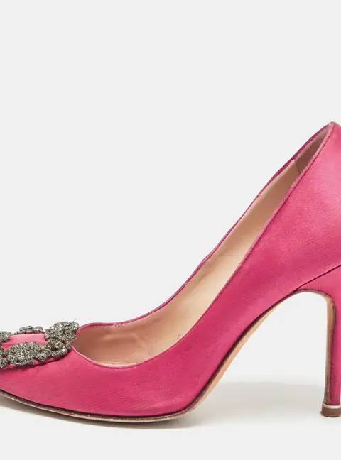 Manolo Blahnik Pink Satin Hangisi Pumps Size 37