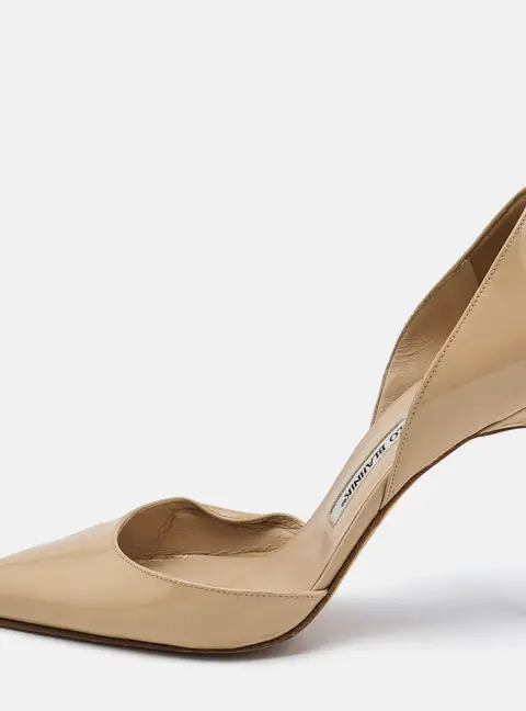 Manolo Blahnik Beige Patent Leather Tayler D'orsay Pumps Size 39