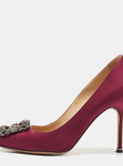 Manolo Blahnik Burgundy Satin Hangisi Pumps Size 39.5