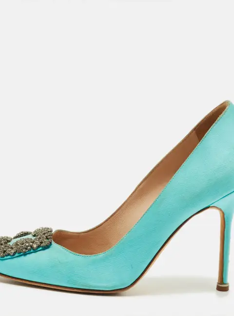 Manolo Blahnik Hangisi Size 40 Blue Satin Pumps